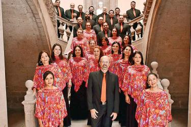 Con este concierto, el Coro de Madrigalistas cierra los festejos por su 85 aniversario. Foto: Cortesía INBAL