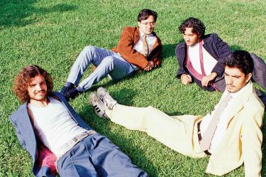 Pies mojados, su primer sencillo, está disponible en Spotify. Fotos: Cortesía Laila índigo