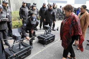 Diputados del PAN, PRI y PRD afirman que Morena usó tácticas dilatorias para alargar sesión y terminar a las 5 de la tarde porque no tenían los 44 votos para lograr la ratificación de Godoy por 4 años más.