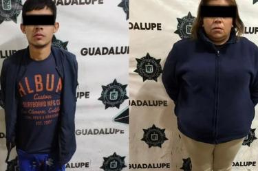 señora de 40 años detenida junto a un joven de 27, acusados de asaltar en Nuevo León