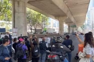 Bloqueo en Anillo Periférico.