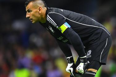 Nahuel Guzmán en partido de Tigres durante Clausura 2024.