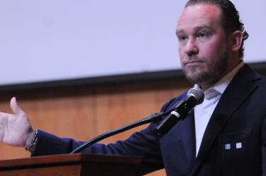 Taboada señaló al Jefe de Gobierno, Martí Batres de quien está detrás de la orden de bajar su publicidad de los postes.