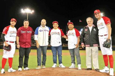 Directivos del equipo Guerreros de Oaxaca