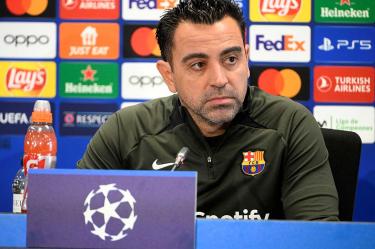 Xavi en conferencia de prensa de la Champions.