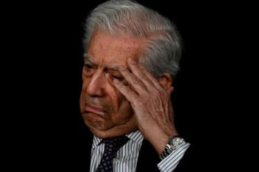 Mario Vargas Llosa encendió las alarmas por su estado de salud