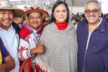 Conmemora Ariadna Montiel el Día Internacional de los Pueblos Indígenas