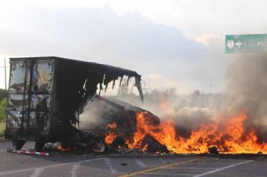 Estados Unidos emite alerta de seguridad luego de los enfrentamientos en Culiacán