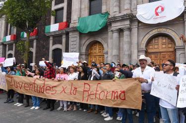 Estudiantes repudian paro de Ministros de la SCJN