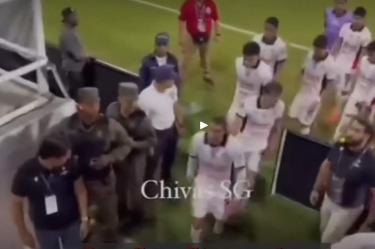 Los aficionados de Guadalajara que viajaron a Cibao criticaron fuerte al equipo