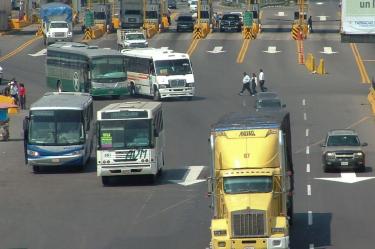 Caminos y Puentes Federales informaron sobre el cierre en la México-Querétaro. Foto: Cuartoscuro