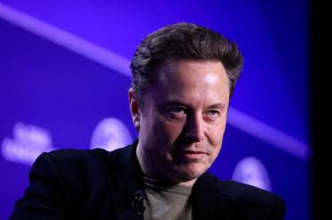 El juez congeló recursos de X y de Starlink, propiedad de Musk. Foto: Reuters