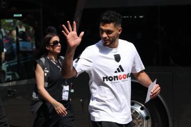 Raúl Jiménez no vio actividad en el duelo que disputaron el Fulham y el Bournemouth