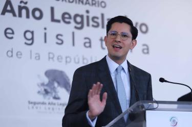 El canciller Roberto Velasco