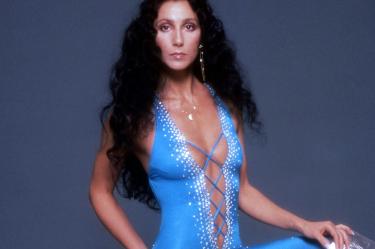 Cher se convirtió en uno de los mayores íconos de moda desde los años 70.