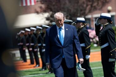 Analistas advierten que la guerra en Irán podría extenderse y afectar el equilibrio geopolítico mundial.