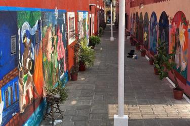 El Callejón del Espanto en Tlacotalpan se transforma en un corredor de murales y leyendas