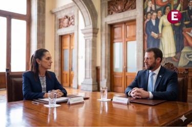 La presidenta Claudia Sheinbaum y el Secretario de Seguridad de EE.UU. Markwayne Mullin reunidos en Palacio Nacional.