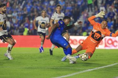 Pumas salió con vida de la cancha de Cruz Azul y ahora intentará aprovechar la localía en la vuelta del Clausura 2026.
