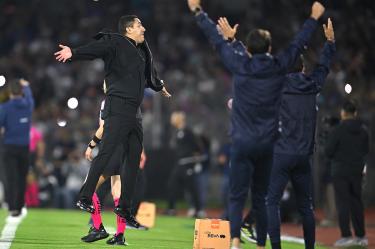 Efraín Juárez en la élite de técnicos novatos más efectivos del mundo