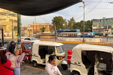 En Iztapalapa, el parque vehicular de las mototaxis pasó de siete mil 500 unidades en 2018 a más de 25 mil en la actualidad.
