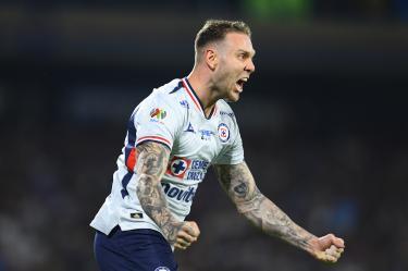 Rodolfo Rodondi anotó el gol de la décima para Cruz Azul en su historia dentro de la Liga MX.