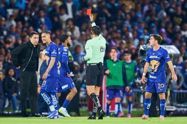 Uriel Antuna lanzó un mensaje de disculpas tras la expulsión sufrida en la final ante Cruz Azul.