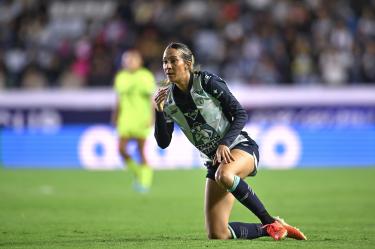 Nina Nicosia recibió su primera convocatoria con la Selección Mexicana Femenil tras completar su naturalización y firmar una destacada temporada con Pachuca.