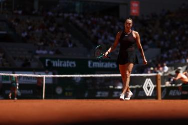 Aryna Sabalenka no tuvo complicaciones para librar su presentación en Roland Garros, torneo del que fue finalista la pasada edición.