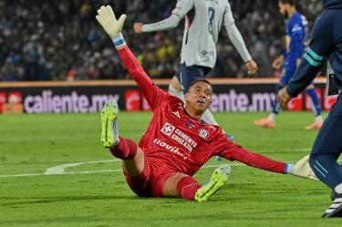 Kevin Mier celebra el campeonato celeste.