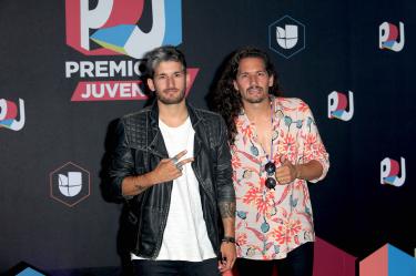 ¿Quiénes son las esposas de Mau y Ricky Montaner?