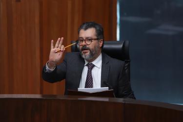 Magistrado presidente del TEPJF, Gilberto Bátiz, hablando sobre los retos técnicos de la elección judicial de 2028.