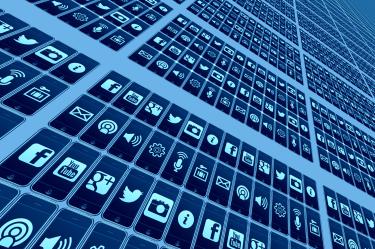 Los cuestionarios que se usan para medir el uso problemático de las redes sociales están inspirados en los que se usan para diagnosticar adicciones a sustancias, como el alcohol o las drogas.