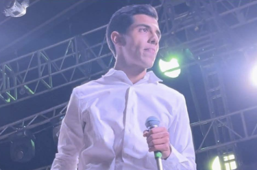 Adrián Salinas Vázquez, vocero de las juventudes de MC en Tlajomulco, murió por una bala perdida tras una discusión de tránsito en Guadalajara.