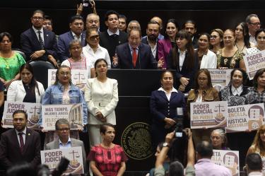 Sesión en la Cámara de Diputados durante la tensa votación de la reforma para la reelección de magistrados electorales.