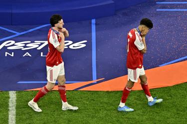 Liverpool, Chelsea y otros equipos de Inglaterra se burlaron del Arsenal por el subcampeonato de Champions