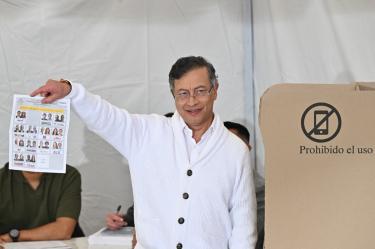 "El voto debe ser libre y sin presión", dijo el primer presidente de izquierda en la historia del país.