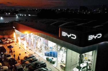 Tendrá un precio de introducción de 499 mil 999 pesos para las primeras dos mil unidades.