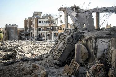 Los daños en zonas residenciales aumentan tras semanas de ataques israelíes.