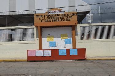 Al cuestionar al alumno del por qué motivo llevó la navaja a la primaria, éste narró entre lágrimas que un día antes dos alumnos de sexto lo abusaron sexualmente