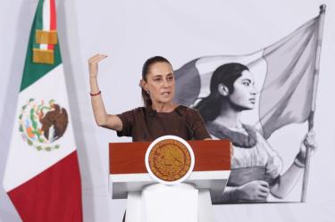 La mandataria descartó sostener alguna próxima reunión con la CNTE y de paso aseguró que su gobierno no responderá con actos de represión ante las movilizaciones.