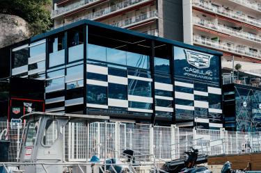 El equipo Cadillac estrenó su motorhome en Mónaco