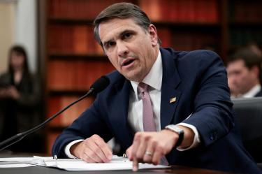 Trump anunció que Todd Blanche, su exabogado personal, asumirá de forma permanente como fiscal general y máximo responsable del Departamento de Justicia.