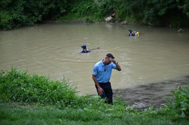 Policías y voluntarios participaron durante varios días en la búsqueda de Lyhanna, desaparecida cerca de Fleurance, en el suroeste de Francia.