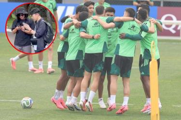 Periodistas de Corea del Sur aprovechan su escala en CDMX para visitar el campamente de la Selección Mexicana a pocos días del inicio de la Copa del Mundo.