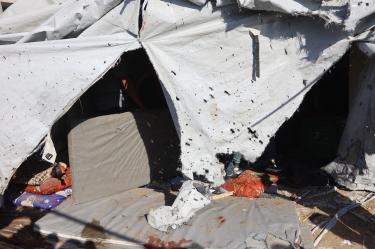 Un ataque contra el campamento de desplazados de Jawazat dejó siete muertos, según la defensa civil de Gaza.