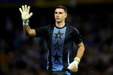 El Dibu Martínez cambió de profesión en el partido Argentina vs Honduras