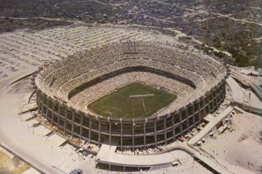 Imagen del antiguo Estadio Azteca, ideado por el aquitecto Pedro Ramírez Vázquez.