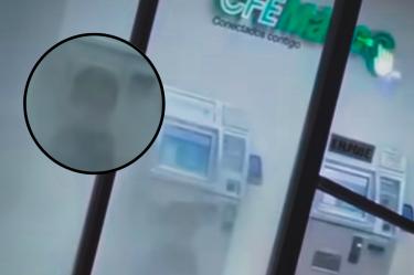 Supuesto niño 'fantasma' en cajero de la CFE.