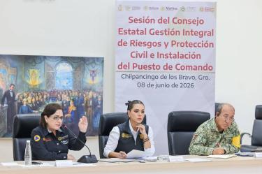 La gobernadora Evelyn Salgado encabeza la sesión del Consejo Estatal de Gestión Integral de Riesgos y Protección Civil en Chilpancingo, Guerrero, el 8 de junio de 2026.